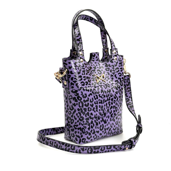 Little t-shirt bag Charol Morado