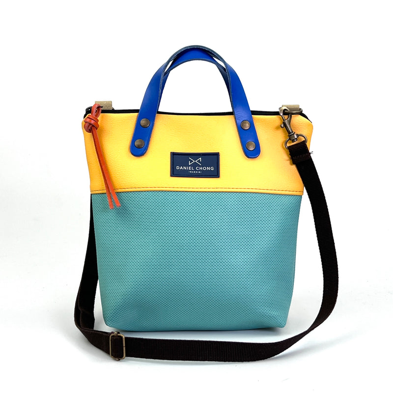 Square canvas shoulder bag